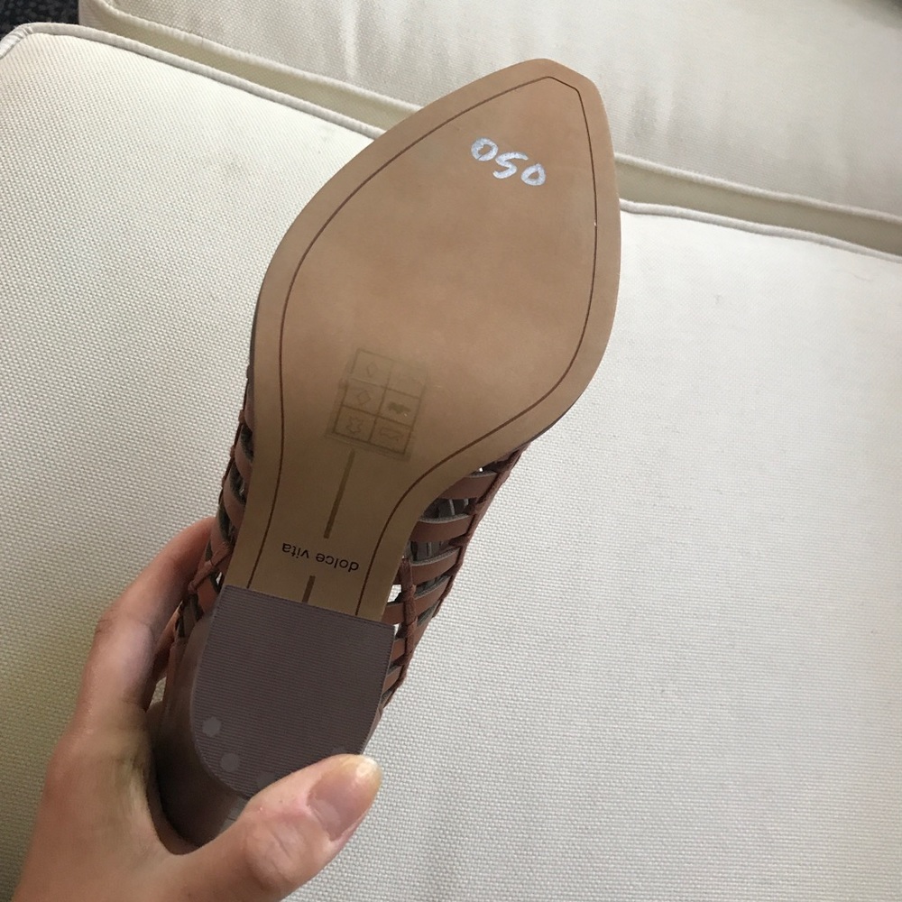 Size 9.5 🍂 DOLCE VITA KACIE MULES IN BROWN! - Picture 8 of 8